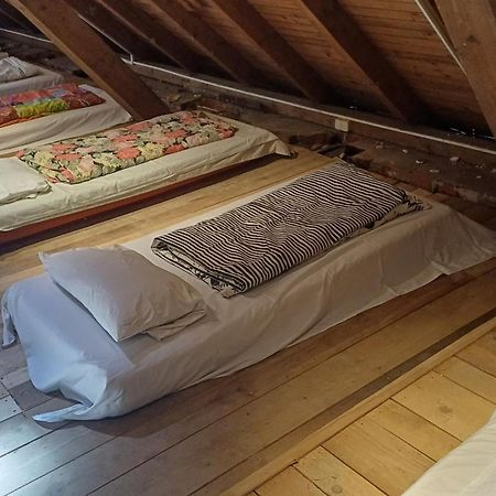 Cesta Hostel Табор Екстериор снимка
